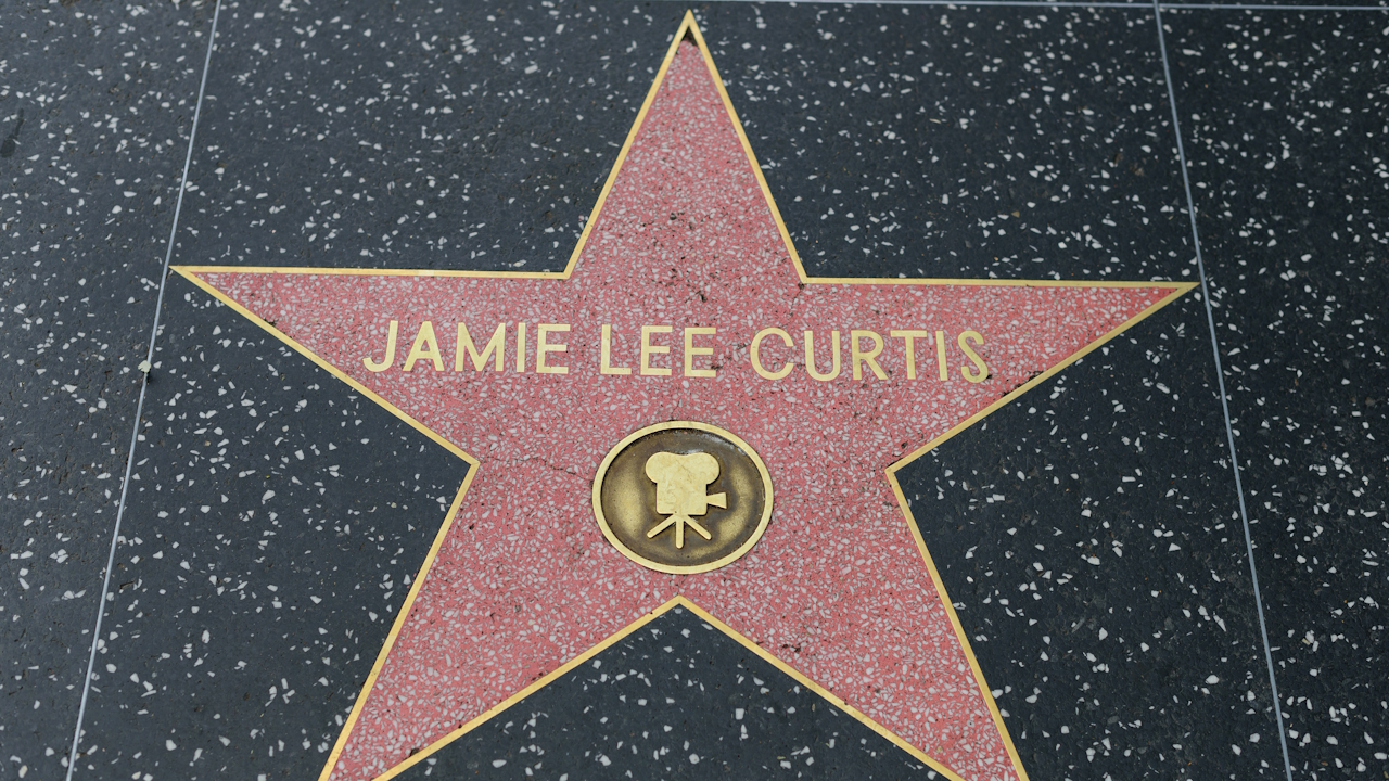 Jamie Lee Curtis costringe Meta a rimuovere un deepfake pubblicitario: 'Non mettetemi parole in bocca'