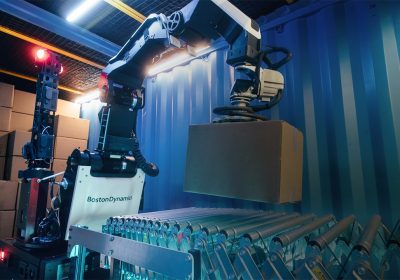 L'avanzata dei robot: nei magazzini DHL ne arrivano altri 1000!