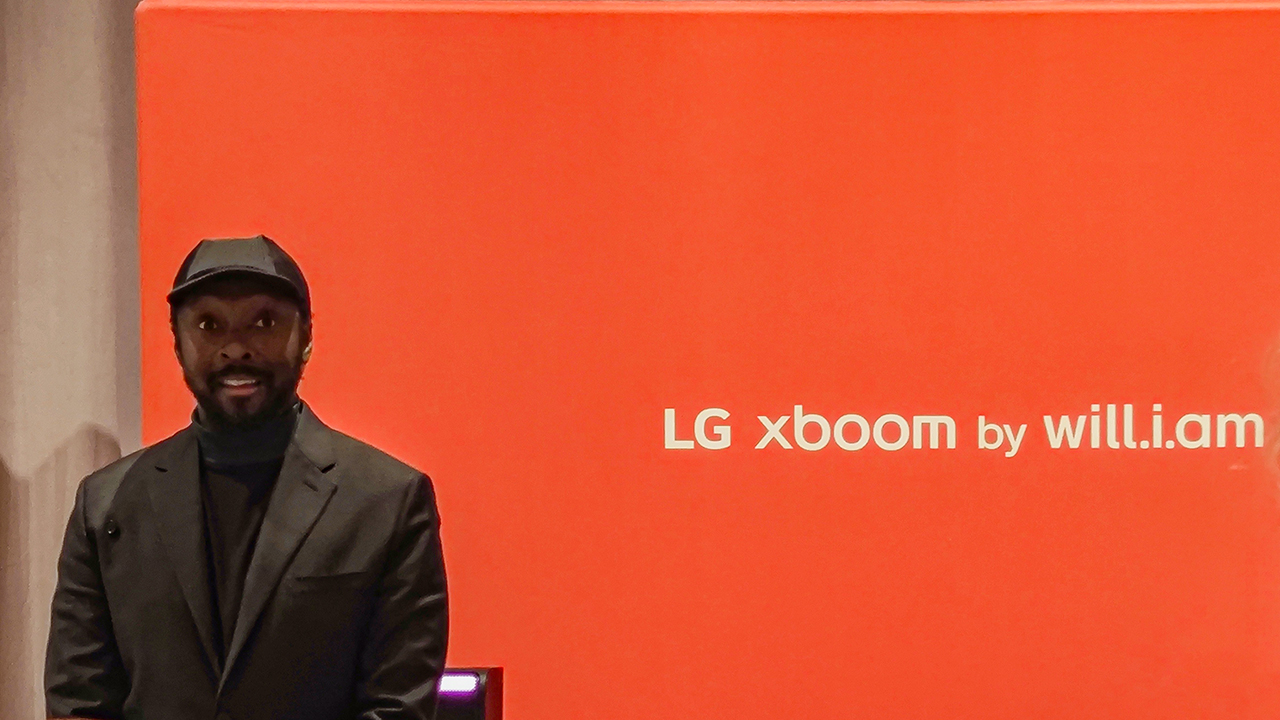 LG xboom Buds by will.i.am: gli auricolari noise cancelling firmati dall'artista dei Black Eyed Peas