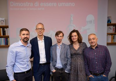 La letteratura può essere potenziata dall'IA? Il progetto di Lenovo e Scuola Belleville per scrittori e appassionati di storie