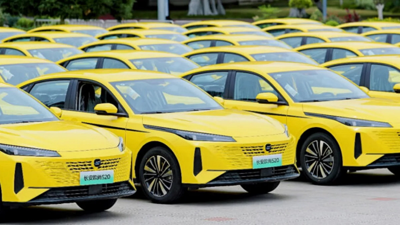 Le prime auto elettriche con batterie scambiabili CATL sono in strada in Cina