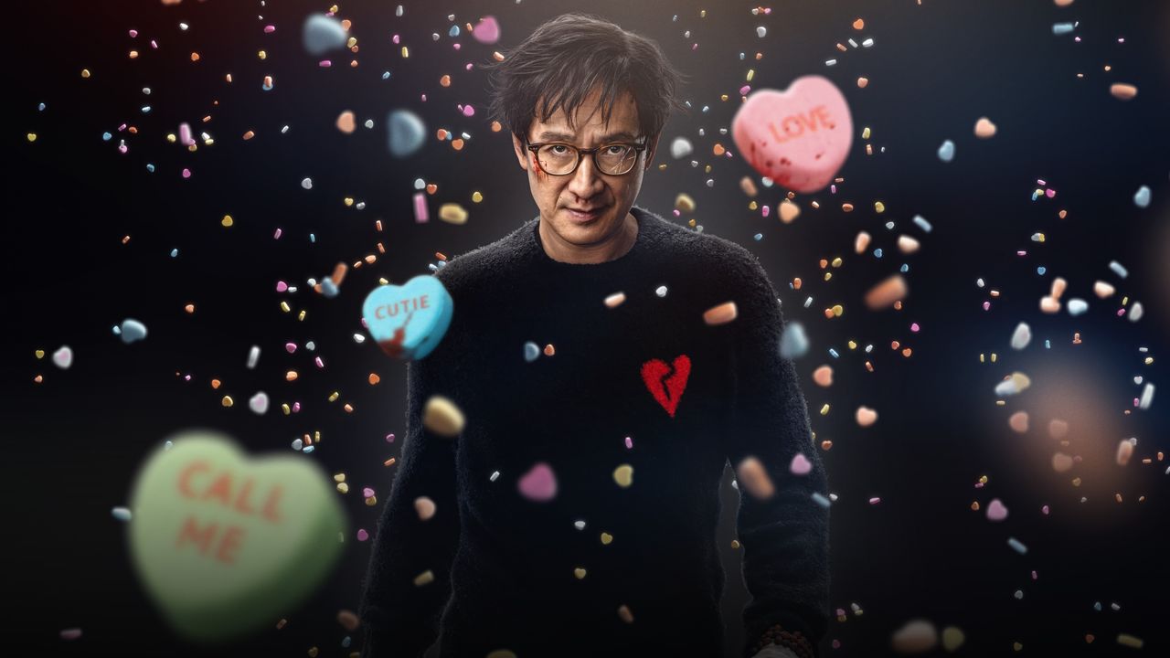 Colpi d’amore (Love Hurts), la recensione del film e la video intervista a Ke Huy Quan