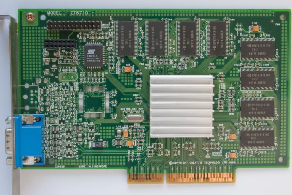 NVIDIA RIVA TNT, un raro prototipo firmato da Jensen Huang è finito all'asta