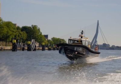 Rotterdam mette alla prova Artemis EF-12: prima imbarcazione elettrica per pattugliamento entra in servizio