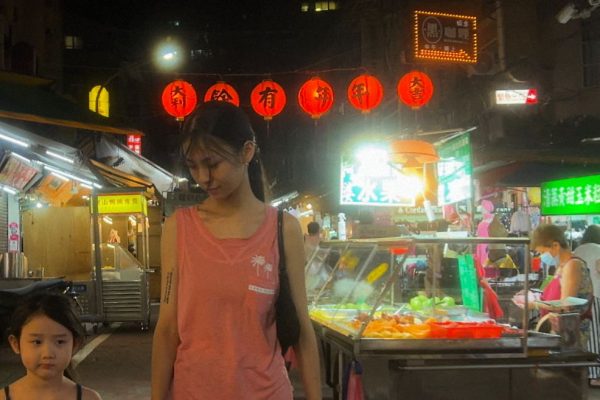 Left-Handed Girl, Sean Baker torna a Cannes come co-sceneggiatore, produttore e montatore di un film delizioso