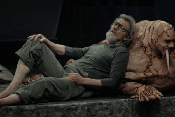 Tusk, tutto sul film horror definito “una versione tenera di The Human Centipede”