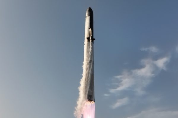 SpaceX Starship: una perdita dal serbatoio ha causato la distruzione di Ship 35 durante il nono volo