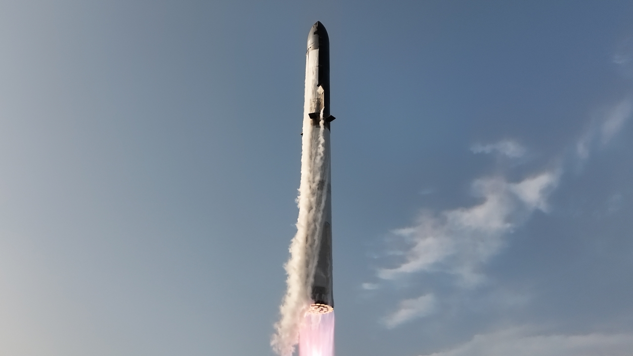 SpaceX Starship: una perdita dal serbatoio ha causato la distruzione di Ship 35 durante il nono volo