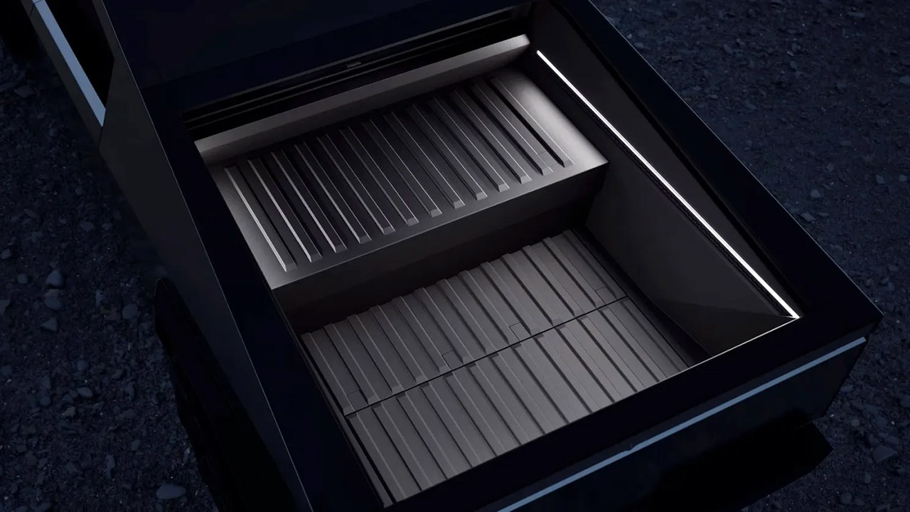 Tesla conferma: niente range extender per Cybertruck, produzione annullata