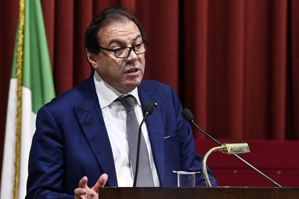 Leo, ‘IA sarà la svolta nel contrasto all’evasione fiscale’ – Notizie