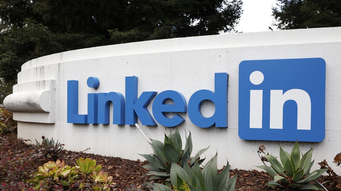 LinkedIn, nuova funzione con l’IA semplifica ricerca lavoro – Notizie