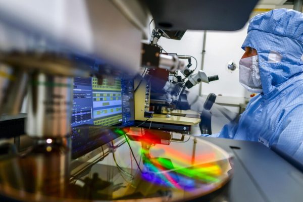 Aumenta il prezzo dei chip, attesi rialzi per l’iPhone – Future Tech