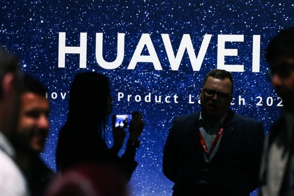 Cina, ‘Usa violano gli accordi di Ginevra sul divieto dei chip Huawei’ – Notizie
