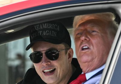 Elon Musk lascia il Doge con un’ultima frecciata a Trump