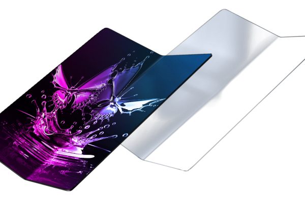 iPhone pieghevole super sottile? Samsung sta già sviluppando il nuovo pannello OLED flessibile
