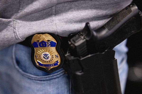 Trump, i migranti saranno sorvegliati da un “sistema operativo”