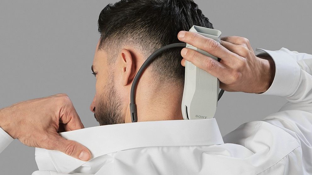 Reon Pocket Pro, arriva in Italia il regolatore di temperatura indossabile di Sony