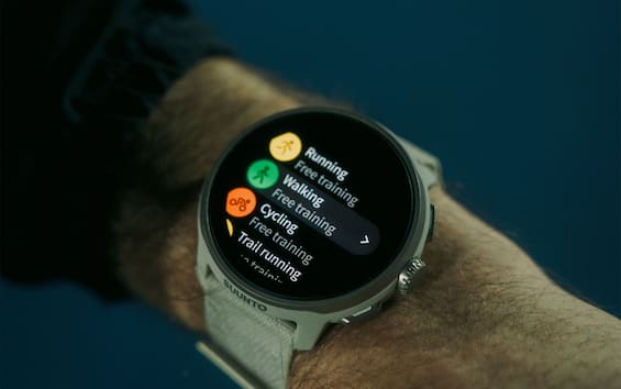 Suunto lancia un nuovo sportwatch dedicato ai runner, Suunto Run