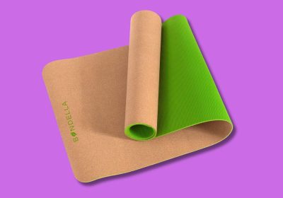 8 tappetini yoga pronti a sostenerti anche nelle Asana più dinamiche