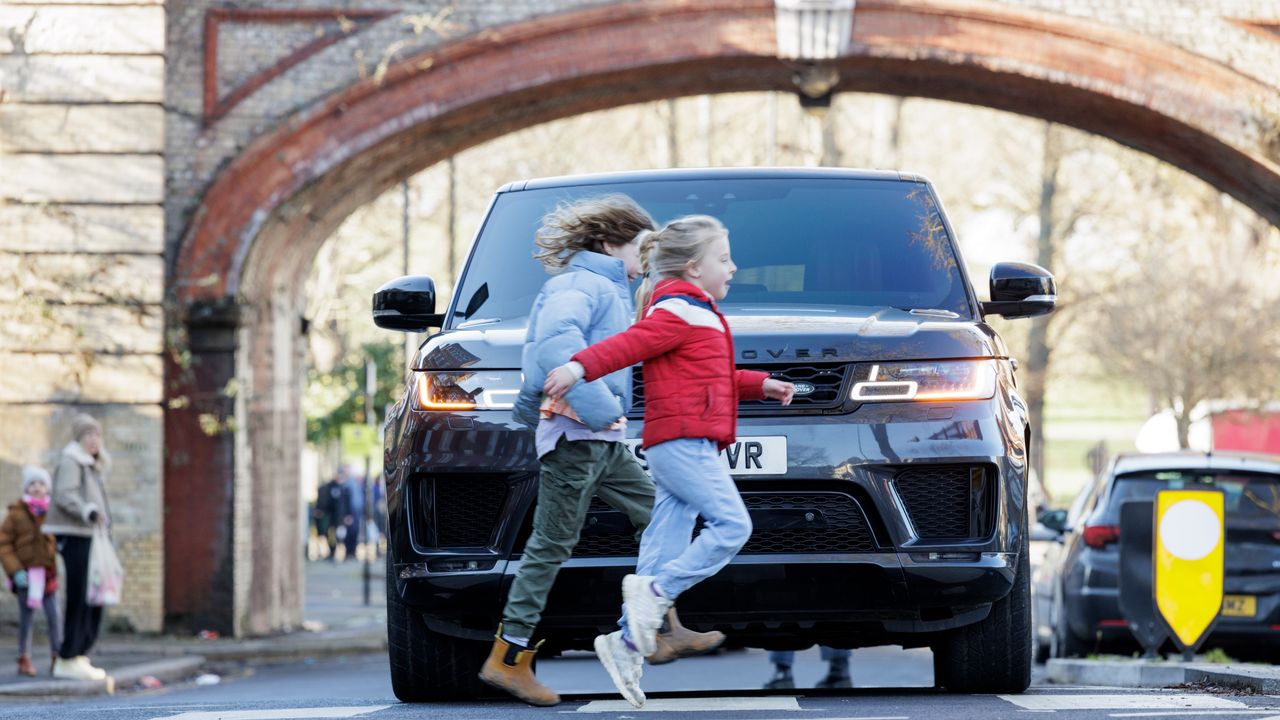 I cofani dei Suv sono sempre più alti e questo è un problema per la sicurezza