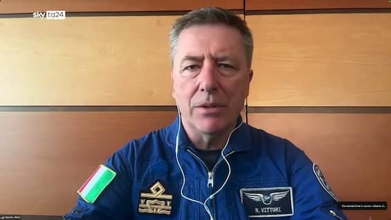 Vittori: impensabile per USA restare senza Crew Dragon