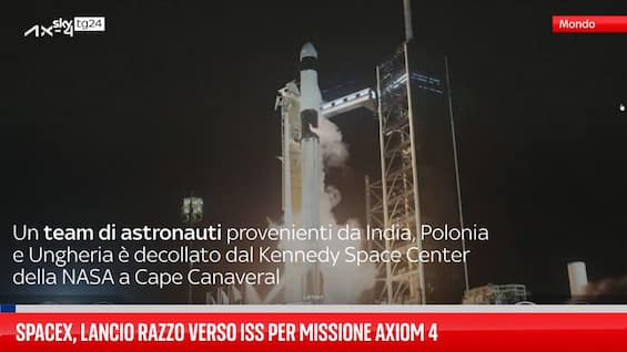 SpaceX, lancio razzo verso Iss per missione Axiom 4
