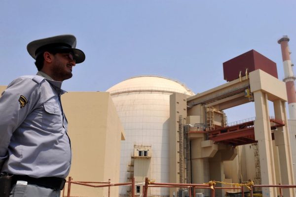 Storia del programma nucleare dell’Iran, dall’alleanza con gli Stati Uniti alla bomba atomica
