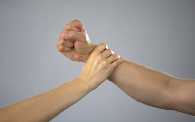 Autodifesa, i consigli della stuntwoman di Ballerina