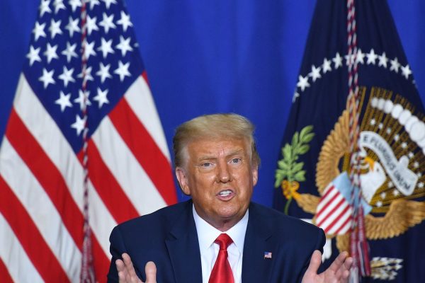 Gli Stati Uniti hanno sferrato un attacco all’Iran