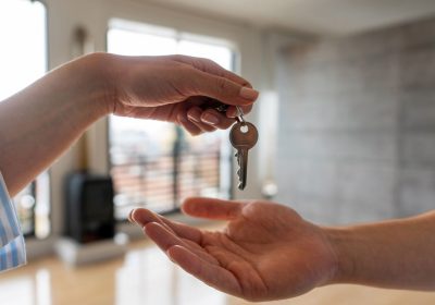 Diritto alla casa, la proposta di legge di iniziativa popolare che vorrebbe inserirlo nella Costituzione