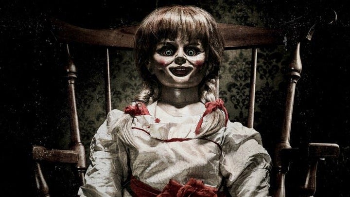 Annabelle, tutto quello che dovete sapere sulla reginetta della bambole assassine del cinema che esiste davvero