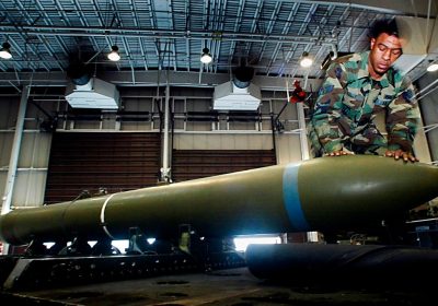Cos’è Gbu-57, l’unica arma capace di distruggere i bunker nucleari in Iran. Ed è in mano agli Stati Uniti