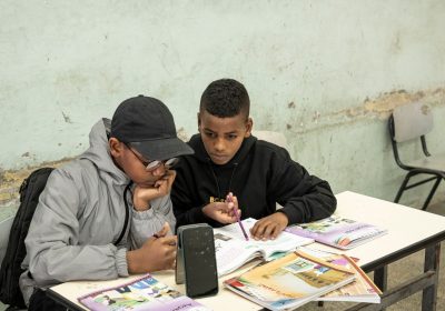 Unrwa, la messa al bando delle scuole lascia una generazione di giovani palestinesi senza istruzione