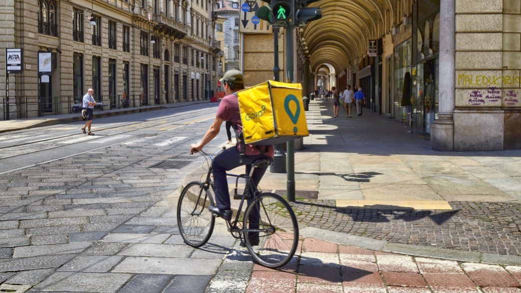 L’indagine su Delivery Hero e Glovo ha svelato per la prima volta un cartello nel mercato del lavoro