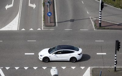 Tesla lancia il suo taxi senza conducente in Texas – Future Tech