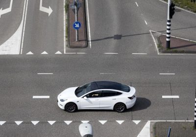 Tesla lancia il suo taxi senza conducente in Texas – Future Tech