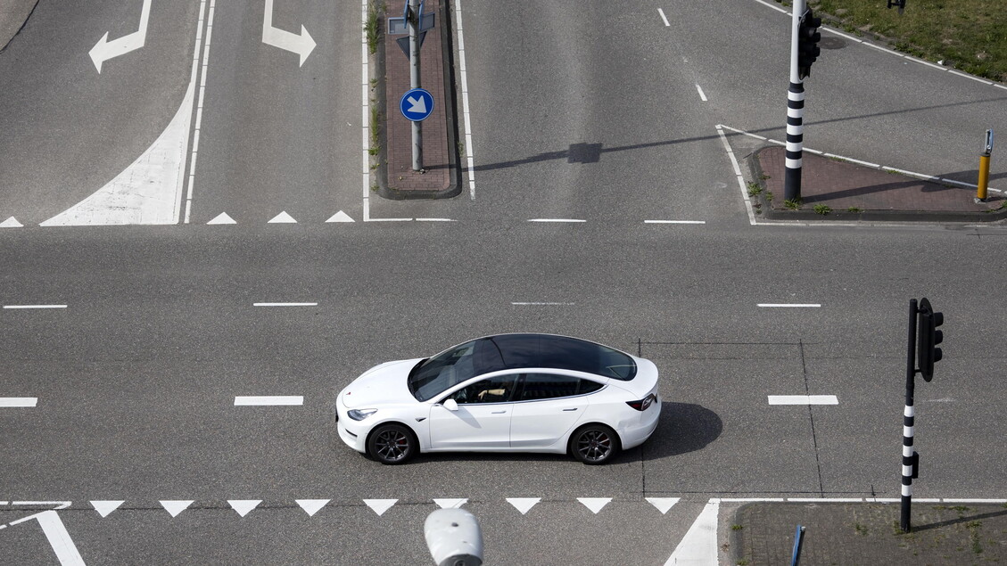 Tesla lancia il suo taxi senza conducente in Texas – Future Tech
