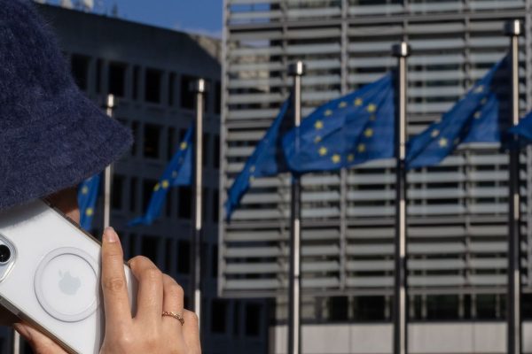 Digital Networks Act, cosa c’è nel piano europeo per salvare le reti di telecomunicazioni dalle big tech
