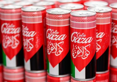 Gaza Cola, arriva sugli scaffali dei supermercati Coop e scompaiono alcuni prodotti israeliani