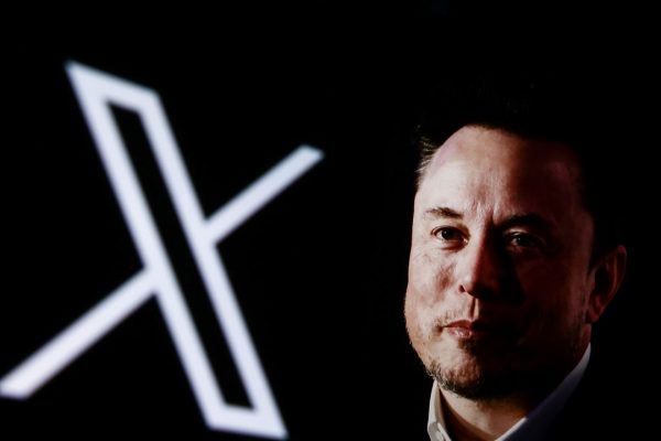 XChat, cos’è e come funziona la risposta di Elon Musk a WhatsApp