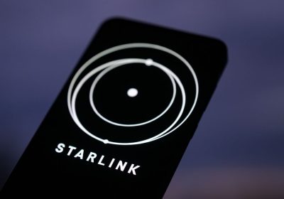 Starlink in Iran, Musk lo attiva ma l’accesso a internet nel Paese rimane un problema