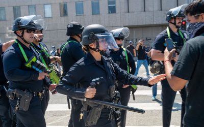 Riconoscimento facciale dei poliziotti, c’è una piattaforma che funziona a Los Angeles