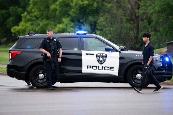 Vance Boelter, cosa sappiamo dell’uomo arrestato per l’omicidio della deputata del Minnesota