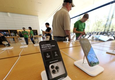 Apple sfida OpenAI e apre la sua IA agli sviluppatori – Future Tech