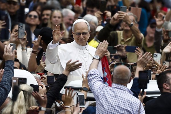 Sermoni del Papa generati dall’IA inondano YouTube e TikTok – Notizie