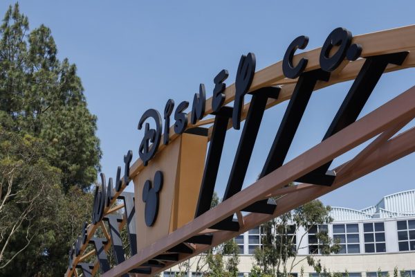 Disney e Universal fanno causa ad azienda IA per plagio – Web & Social