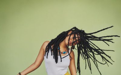 Dreadlock, la fisica e i segreti scientifici dei capelli annodati