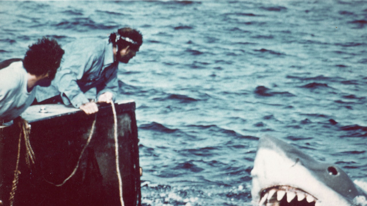 50 estati con Lo squalo, quando Spielberg creò nuove paure e inventò il blockbuster