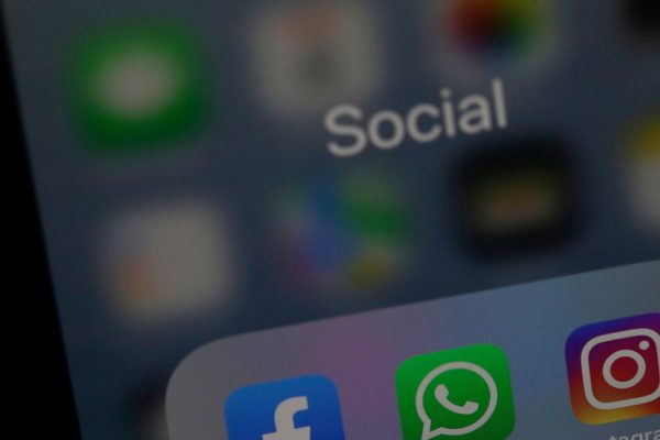 WhatsApp lavora all’interoperabilità con Telegram – Software e App