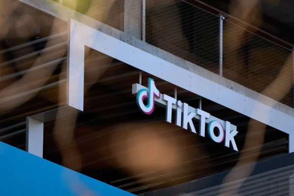 Trump concede nuova proroga a scadenza per il divieto TikTok – Web & Social